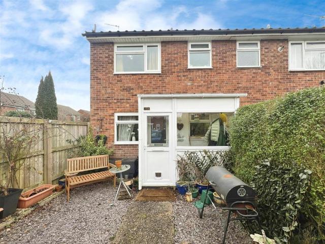 Flat for sale in Congleton
