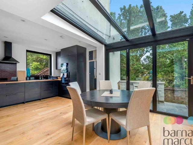 Flat for sale in Greater London