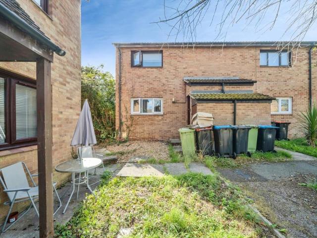 Flat for sale in Old Wolverton, Milton Keynes
