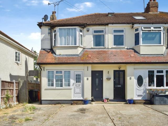 Flat for sale in Greater London