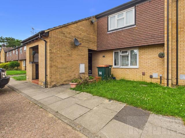 Flat for sale in Ifield West, Glynde