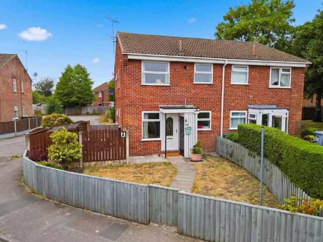 Flat for sale in Alverton, East Midlands
