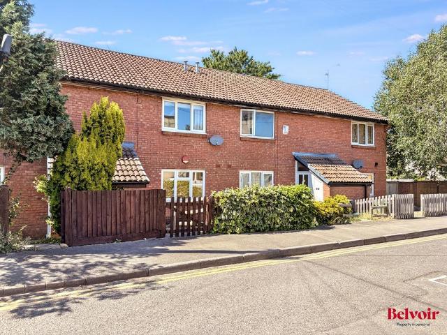 Flat for sale in Ewens Farm, Golden Valley