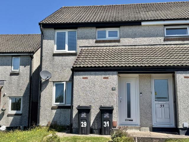 Flat for sale in Roborough, Strode