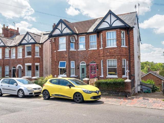 Flat for sale in Ferndale, Sandown Park
