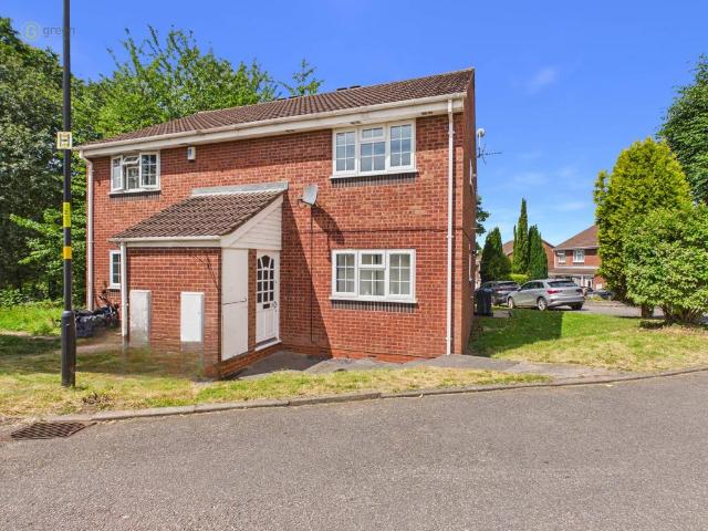 Flat for sale in Sutton Coldfield, West Midlands