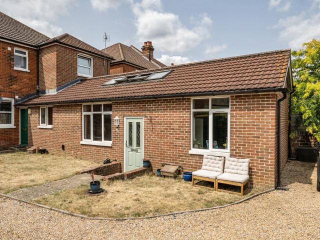 Flat for sale in Hill, City Of Southampton