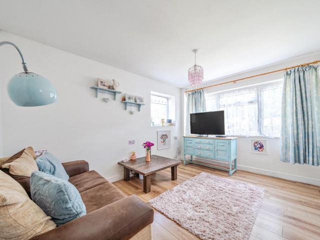 Flat for sale in London Borough of Merton, Greater London
