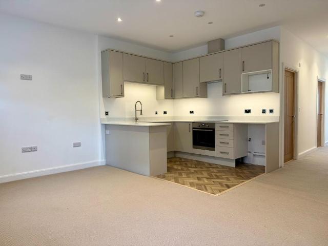 Flat for sale in The Butts, Kent