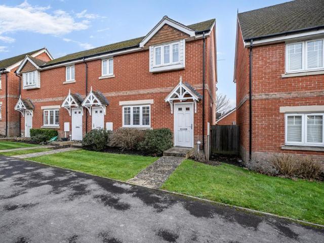 Flat for sale in Wokingham