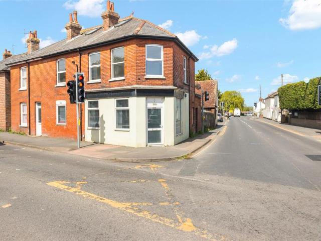 Flat for sale in Cross In Hand, Isle Of Man