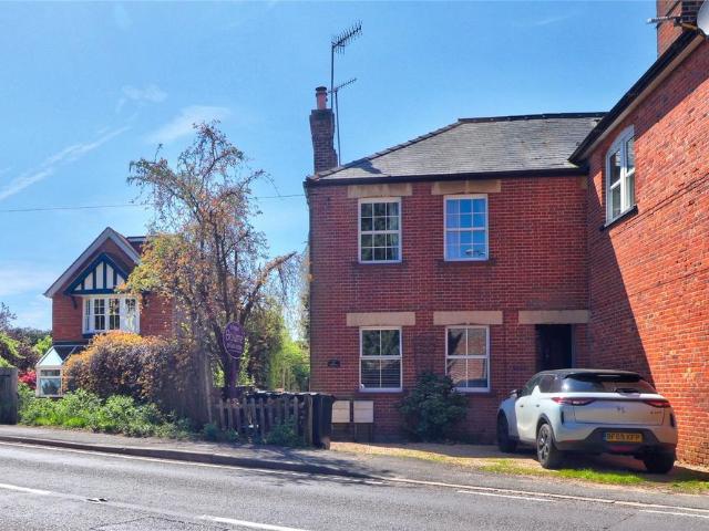 Flat for sale in Wheelerstreet, Fole