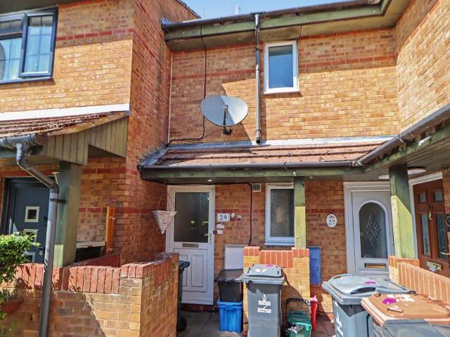 Flat for sale in St Nicholas, Shephall