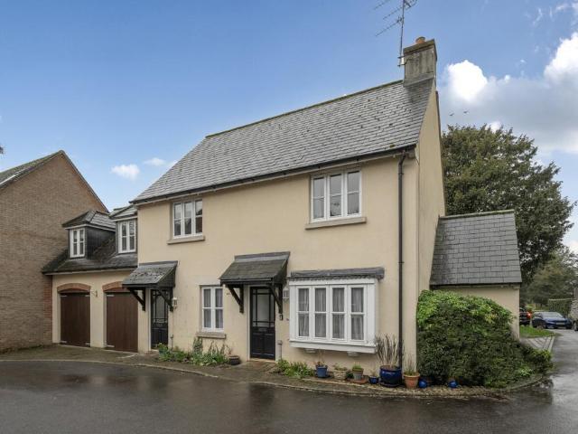 Flat for sale in Meonstoke, Winchester
