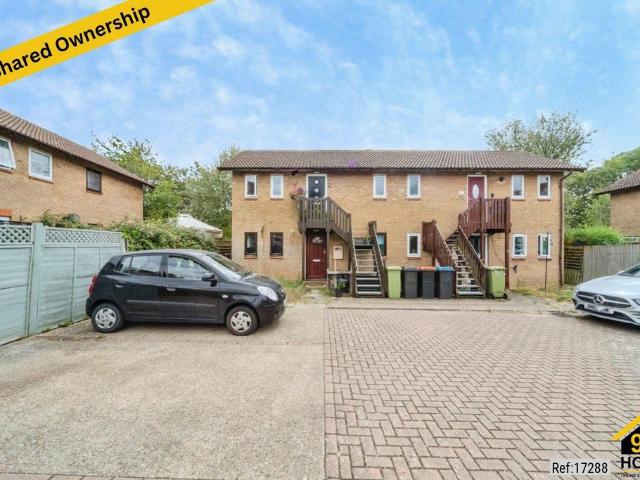 Flat for sale in West Bletchley, Bletchley