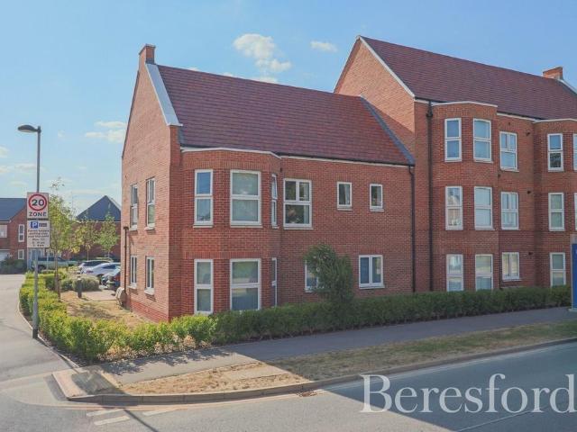 Flat for sale in Chelmsford, Essex