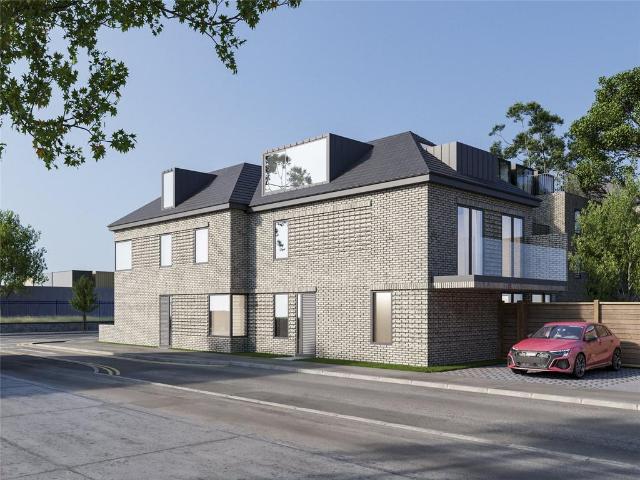 Flat for sale in London Borough of Merton, Collier's Wood