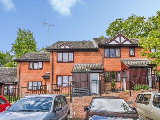 Flat for sale in Warminster, Wiltshire