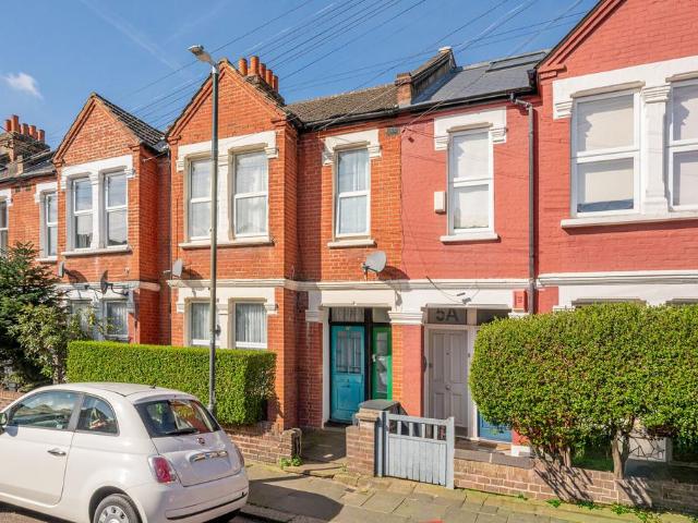 Flat for sale in London Borough of Merton, Greater London