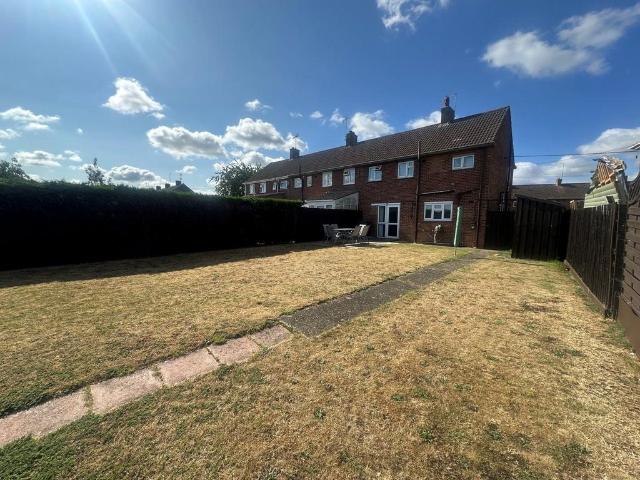 Flat for sale in Corby Village, Corby