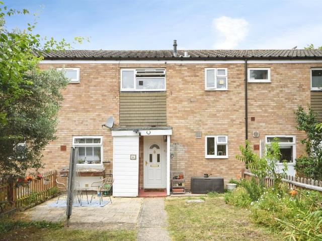 Flat for sale in Chelmsford, Essex