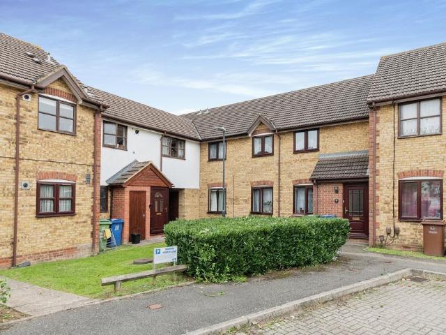 Flat for sale in Greater London