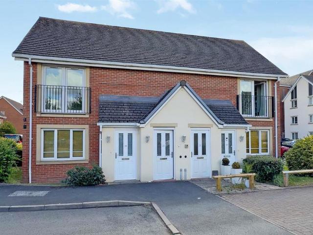 Flat for sale in Stratford-upon-Avon, Alderminster