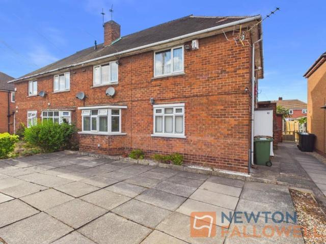 Flat for sale in Bloxwich, West Midlands