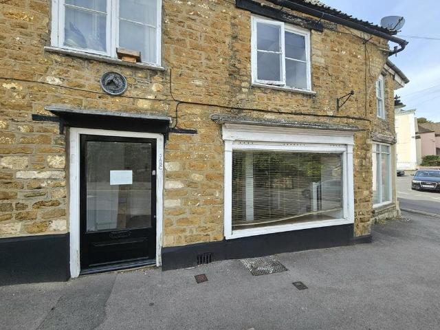 Flat for sale in School House, Gloucestershire