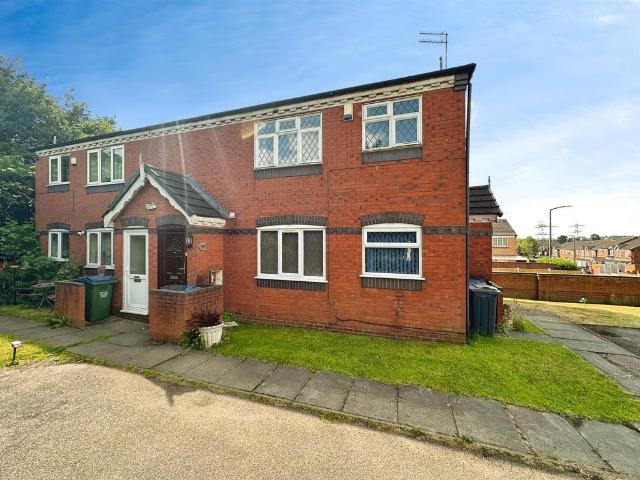 Flat for sale in Yew Tree, West Midlands