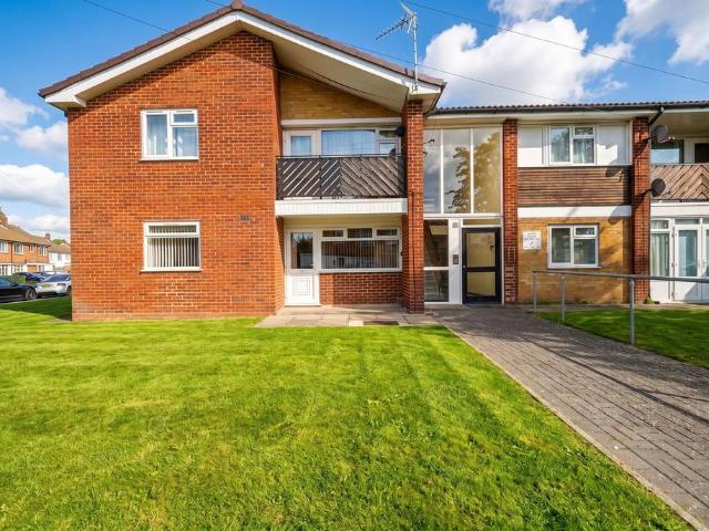 Flat for sale in Solihull Lodge, Solihull