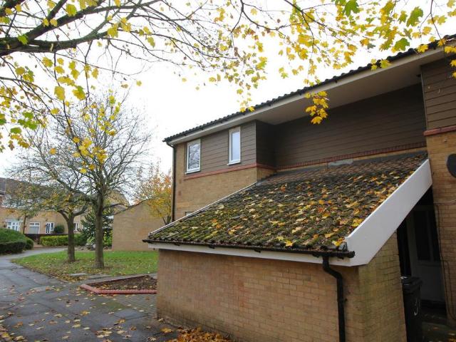 Flat for sale in Ortongate Centre, Peterborough