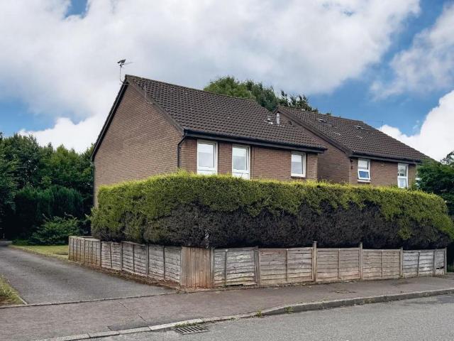 Flat for sale in Cog, Sully