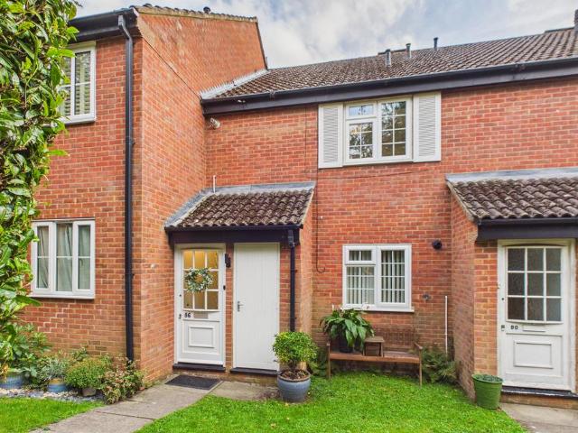 Flat for sale in Hemel Hempstead, Dacorum