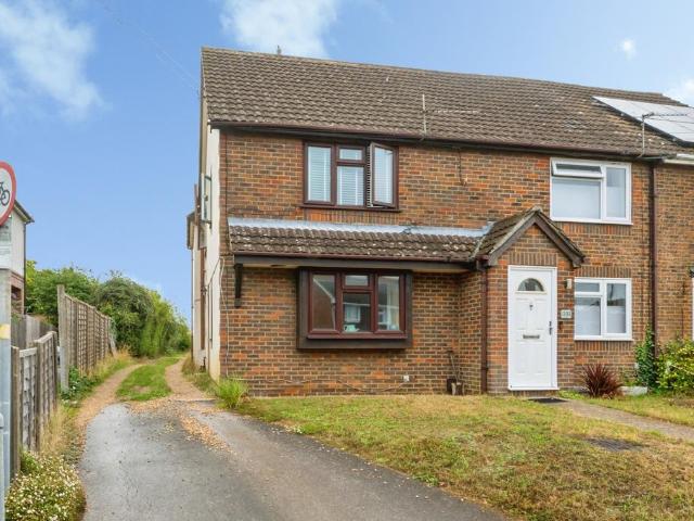 Flat for sale in Fair Oak and Horton Heath, Helford