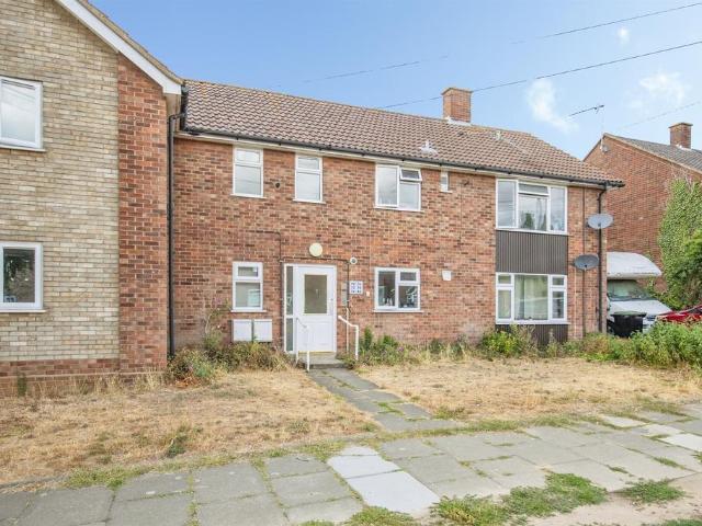 Flat for sale in Key Street, Suffolk