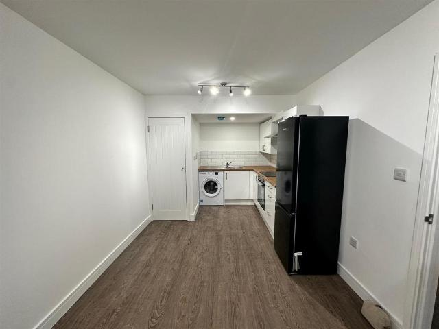 Flat for sale in Epping, Essex