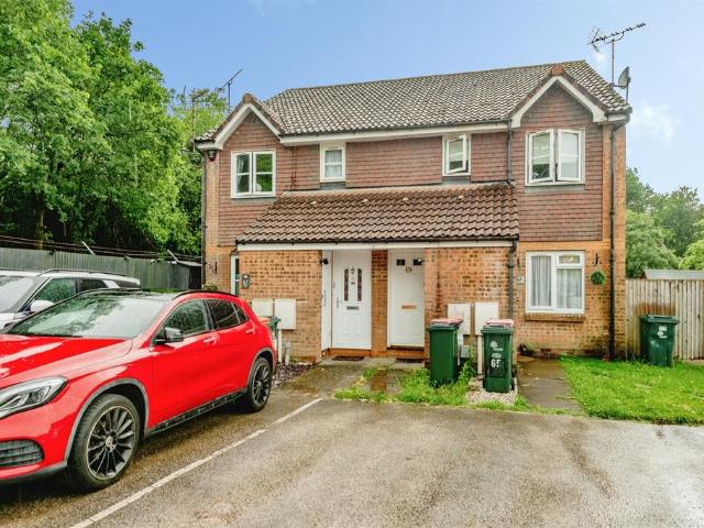 Flat for sale in Glynde, Isle Of Man