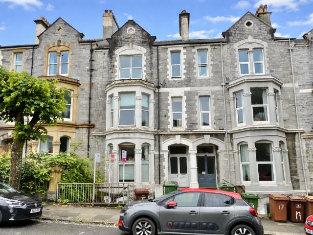 Flat for sale in Greenbank, Mount Wise