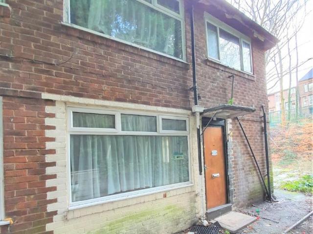 Flat for sale in Sedgley Park, Bury