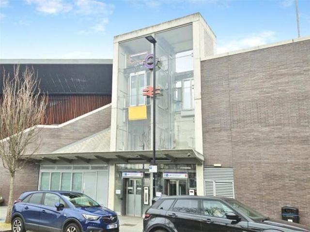Maisonette for sale in Greater London