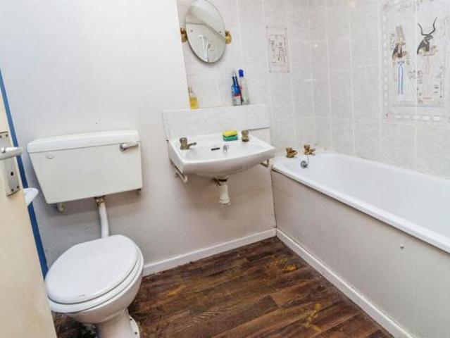 Maisonette for sale