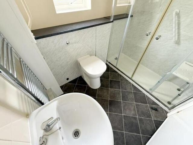 Maisonette for sale