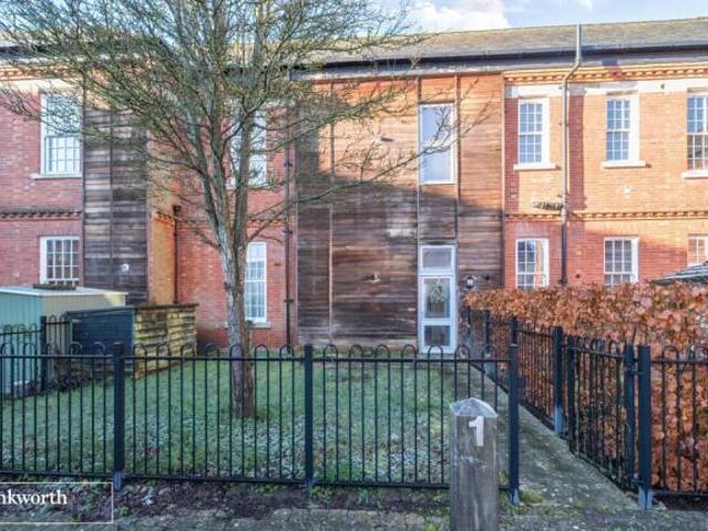 Maisonette for sale in Huntingdon, Cambridgeshire