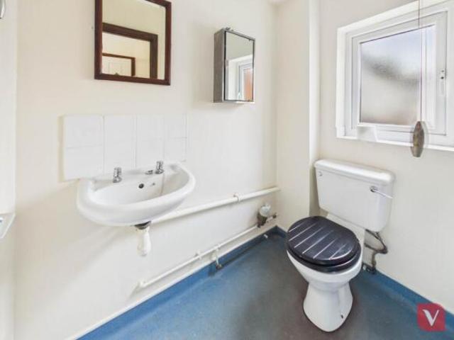 Maisonette for sale in Spring Park, Luton