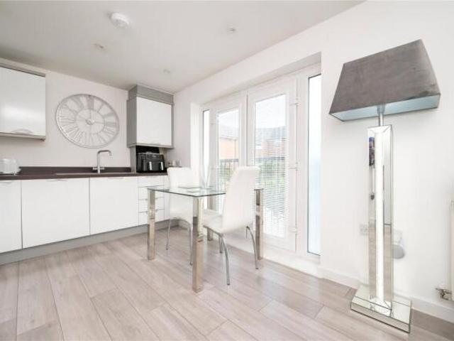 Maisonette for sale