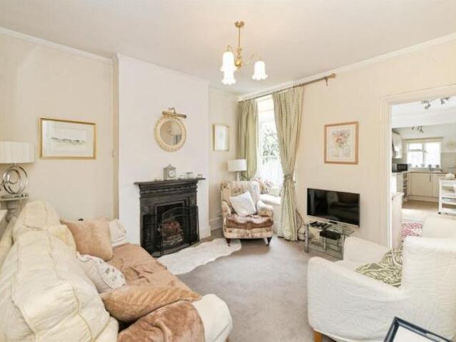 Maisonette for sale in Watford Heath, North Watford