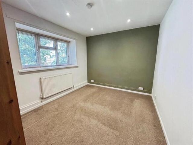 Maisonette for sale in Lillington, Warwick