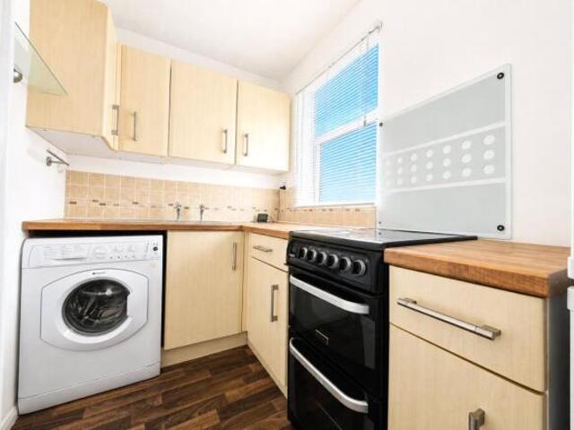 Maisonette for sale in Alton Barnes