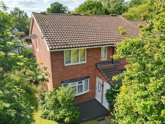 House for sale in Lyons, Greater London